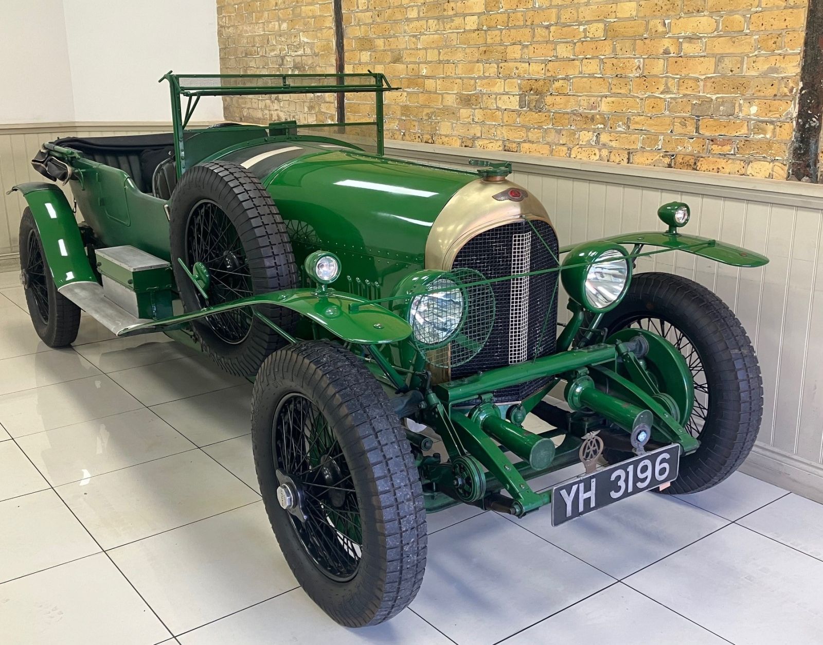 st3001osfqtr1-1600x1254