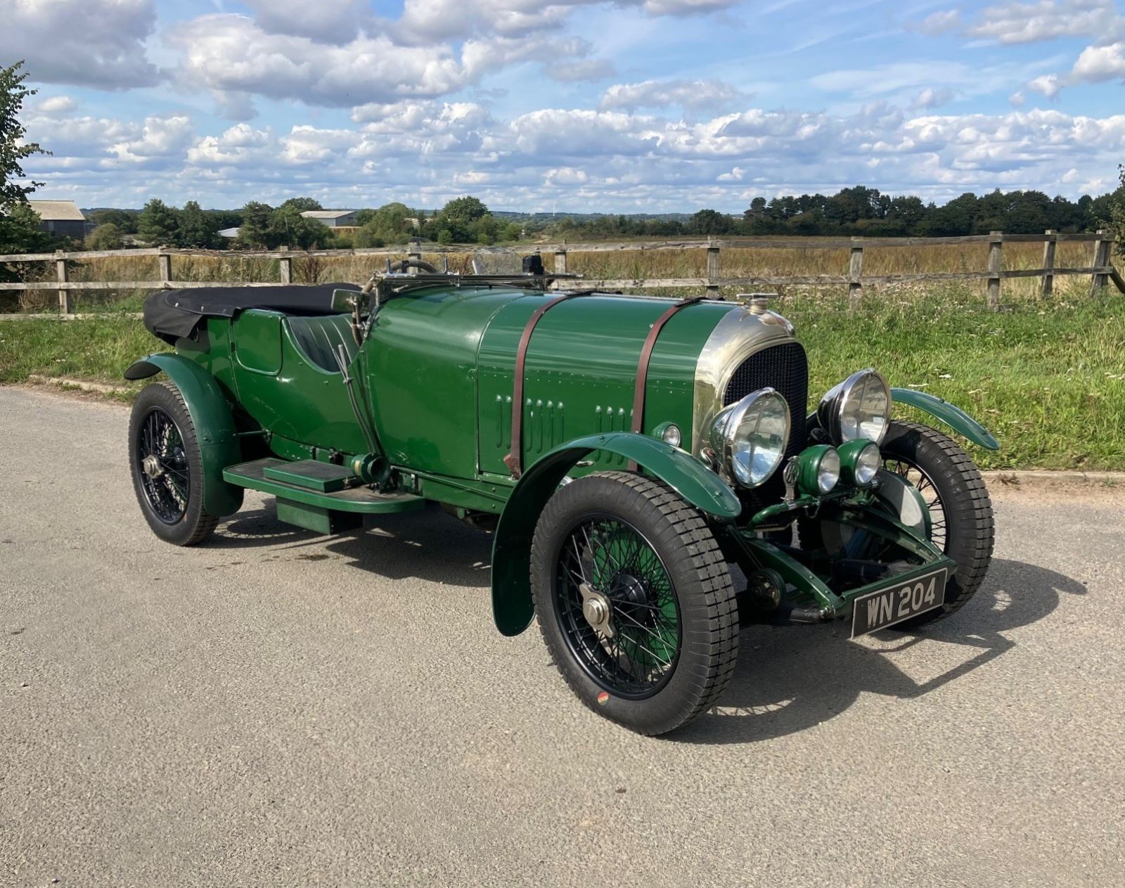 wn204-osf-qtr-1600x1263